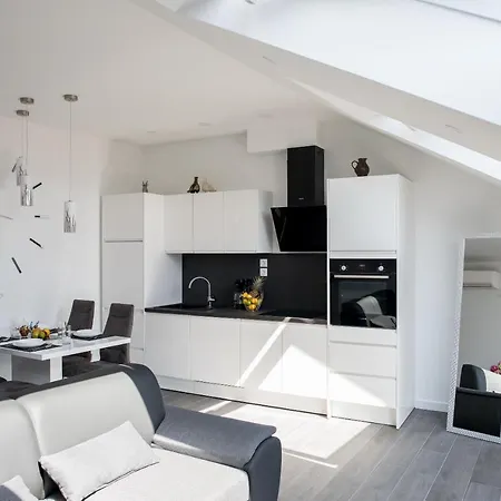 Ponente Ντουμπρόβνικ